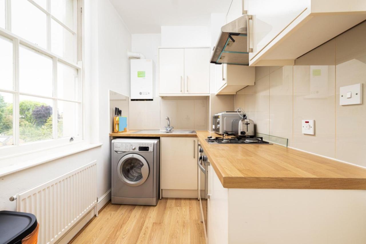 Mornington Crescent Apartment Londra Exterior foto